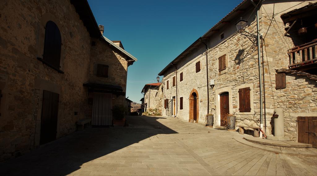 Castello Di Brandola Villa Polinago Bagian luar foto